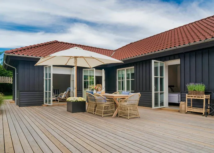 בית נופש Modern Where Indoor And Outdoor Merge הלס