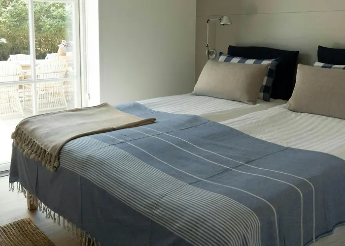 בית נופש Modern Where Indoor And Outdoor Merge *